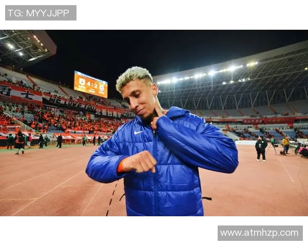 足球明星气质女主的魅力瞬间与风采展示合集 足球明星气质女主的魅力瞬间与风采展示合集