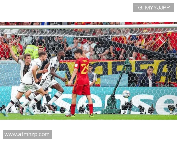 帕德博与弗赖堡的激烈对决将揭示德甲新赛季的竞争格局与精彩瞬间